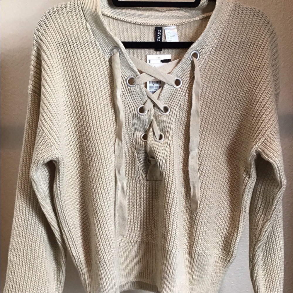 Brand New H&M Sweater!!